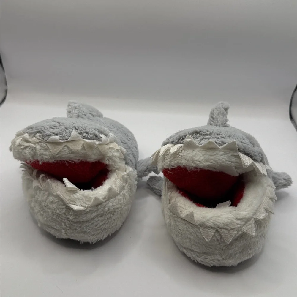 Carter’s Shark Plush Slippers Kids Size Small 5/6 Gray Red Cozy Cute